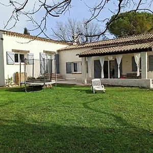 Calme, Grand Jardin, Jacuzzi, Linge Fourni Mougins