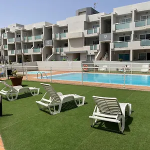 beautiful-modern-appartment-in-sunny-corralejo.in-canary-islands.com/